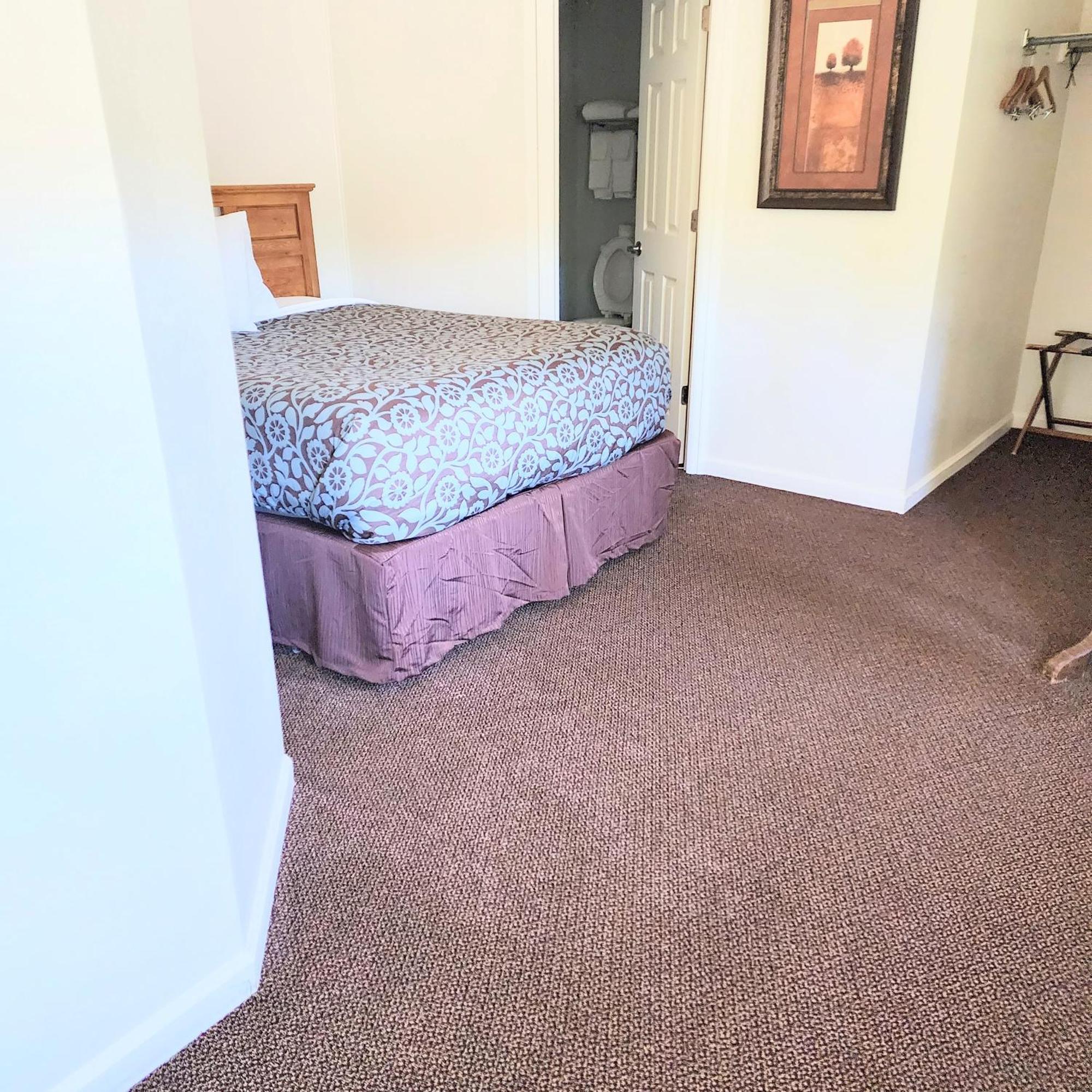 Canyon Motel Near Rocky Mountain National Park ฮ็อตซัลเฟอร์สปริงส์ ภายนอก รูปภาพ