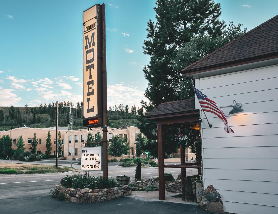 Canyon Motel Near Rocky Mountain National Park ฮ็อตซัลเฟอร์สปริงส์ ภายนอก รูปภาพ